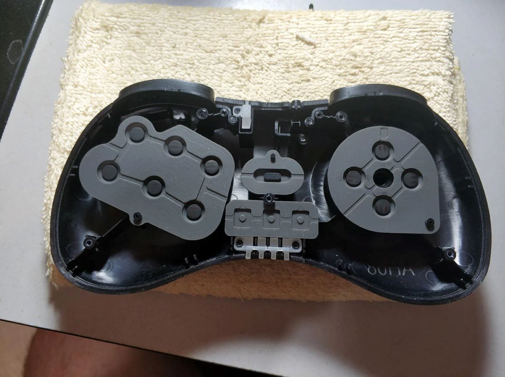 Gamepad D-Pad Removal: Tips And Tricks