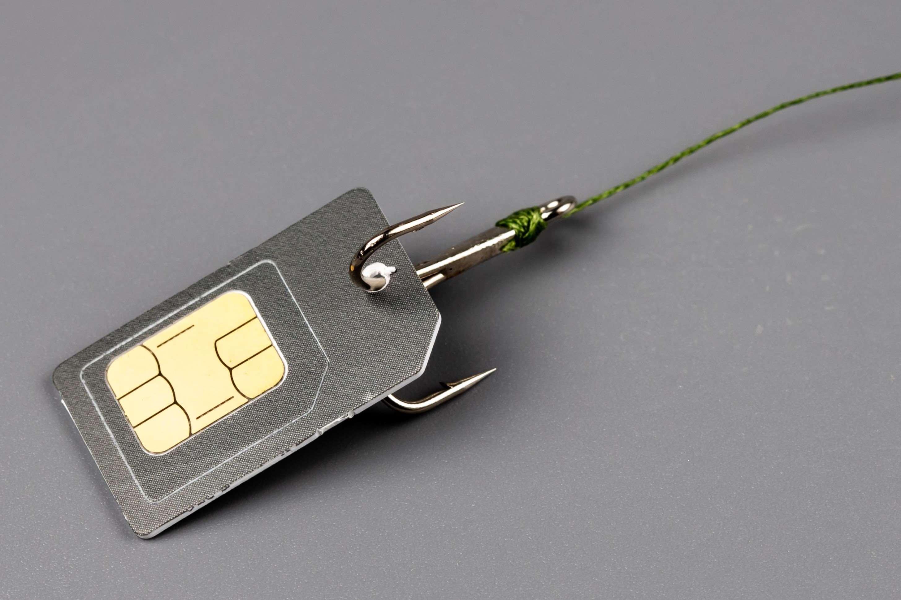 getting-connected-a-guide-to-sim-cards-for-smartwatches