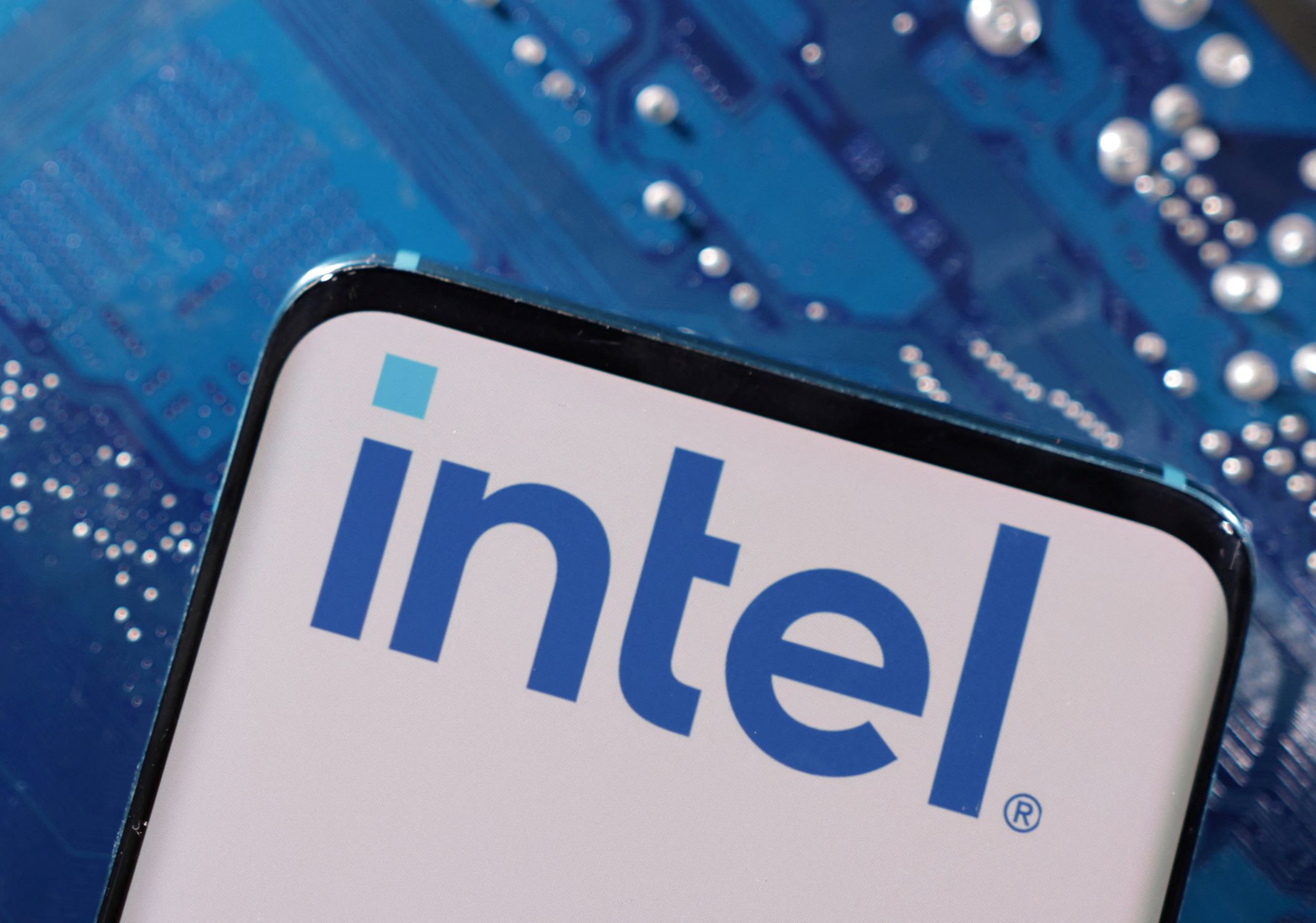 How Is Intel Using The Internet Of Things