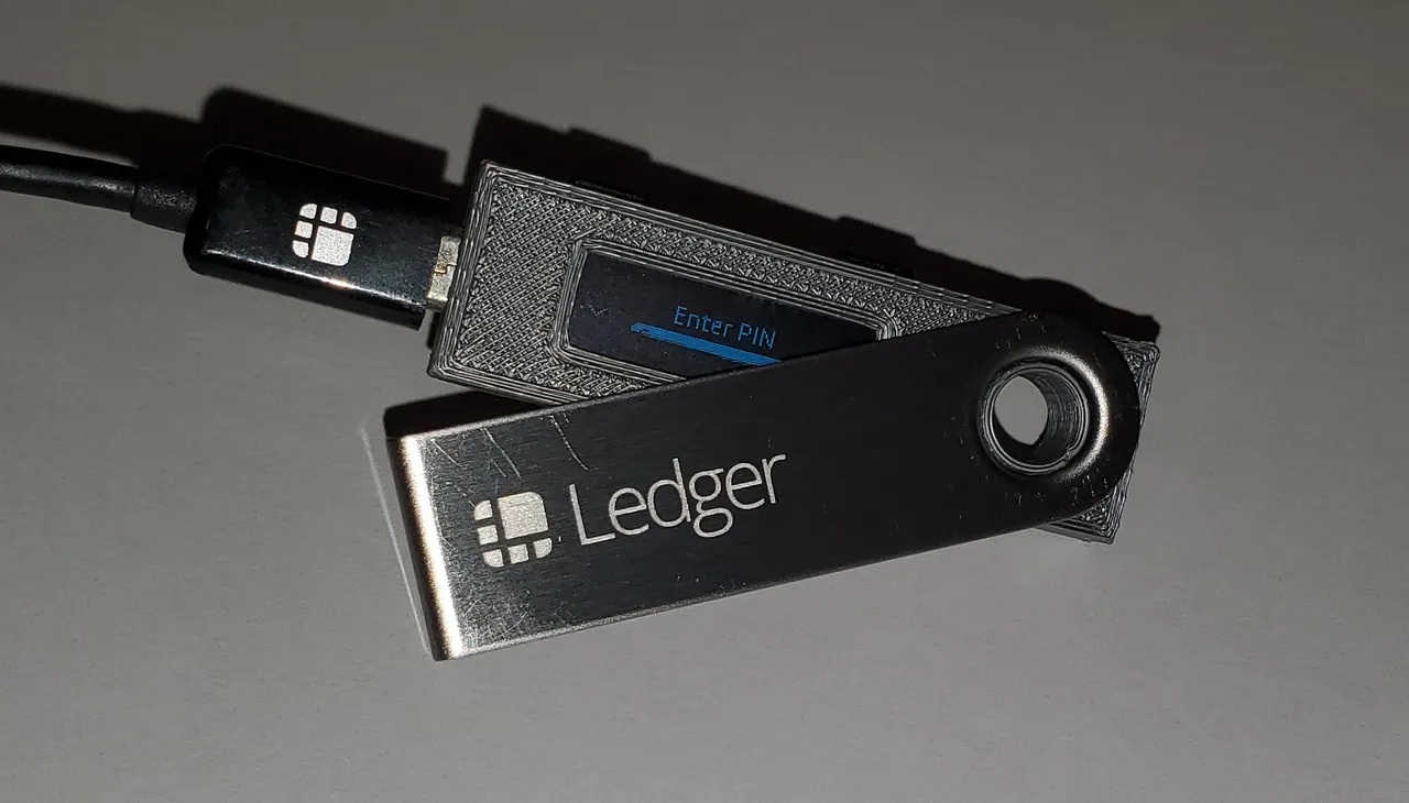 How To Use A Ledger Nano S