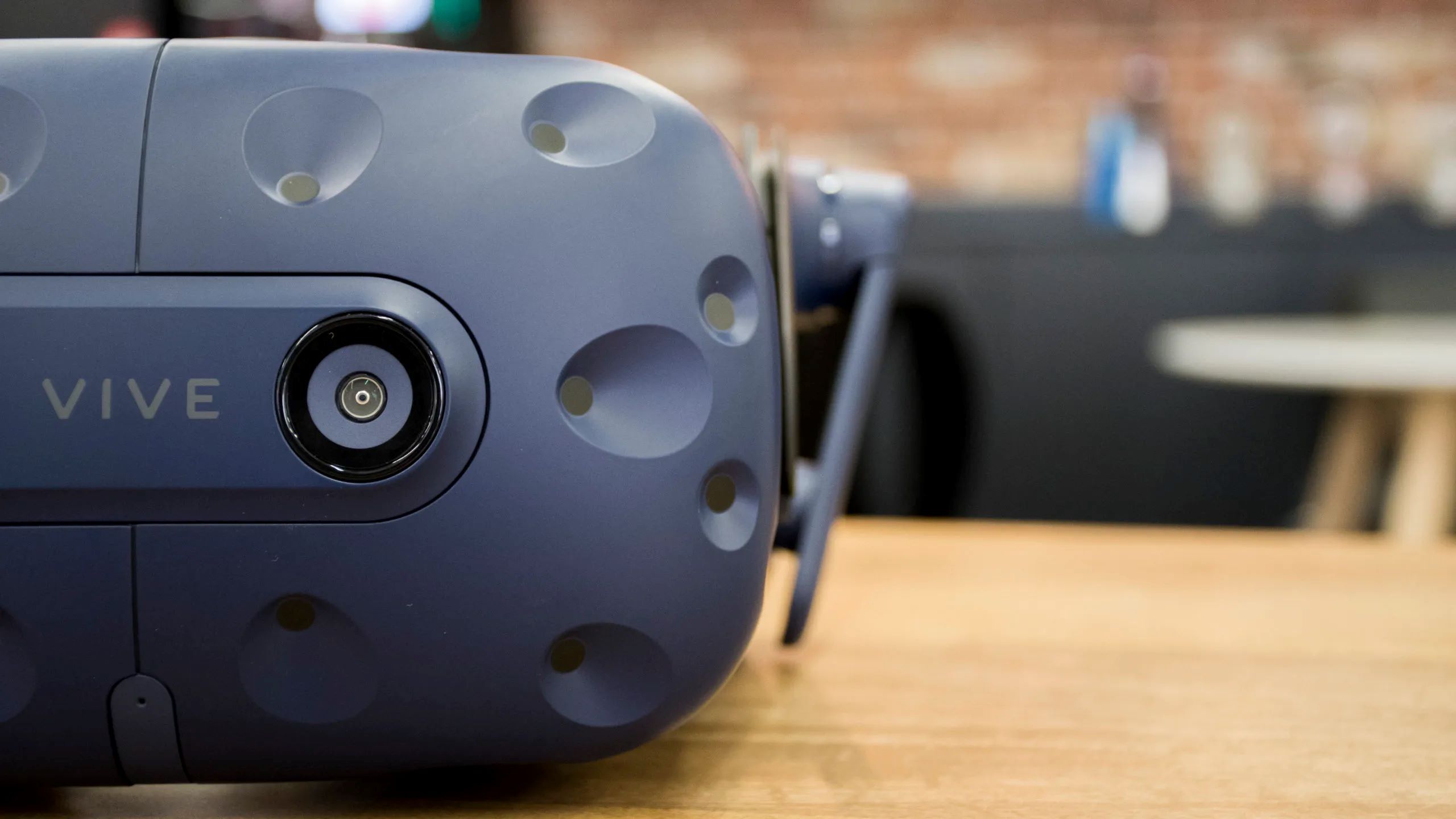 How To Use The HTC Vive Camera