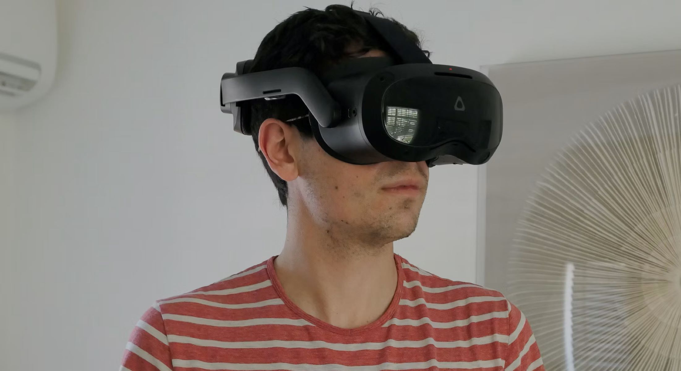 htc-vive-what-material-is-used-for-velcro