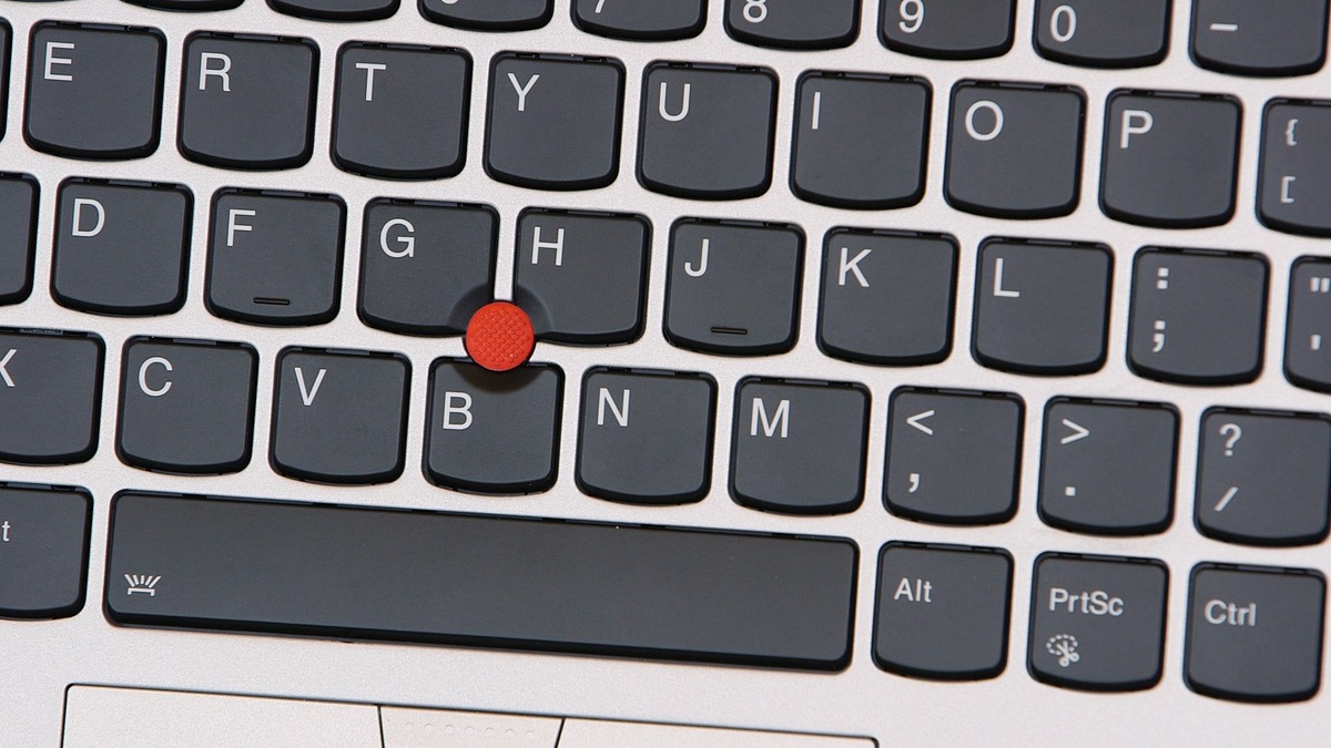 IBM Innovation: The Pencil Eraser-Sized Joystick At The Heart Of Keyboard