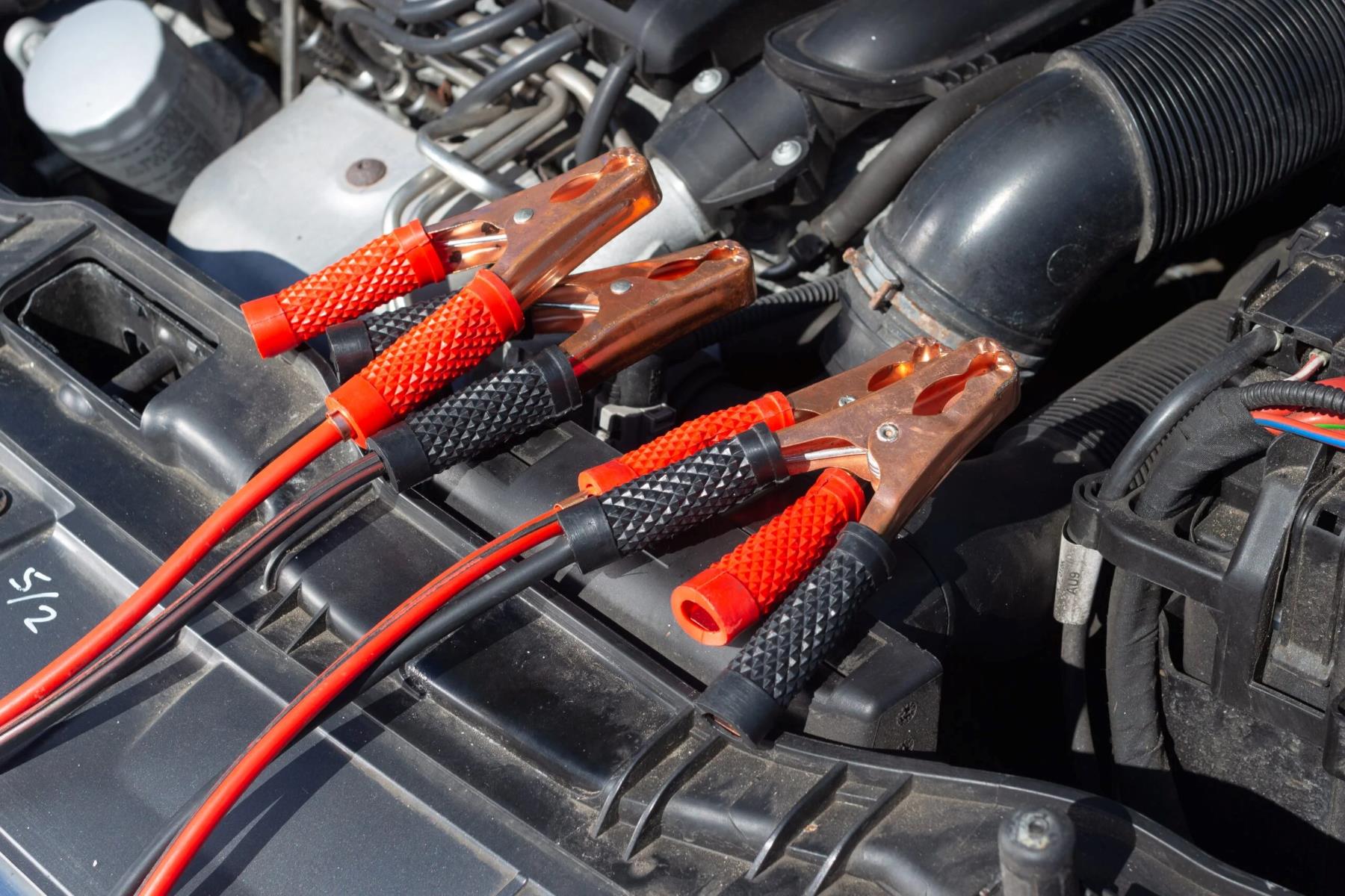 Jumper Cable Basics: Connecting To A Battery