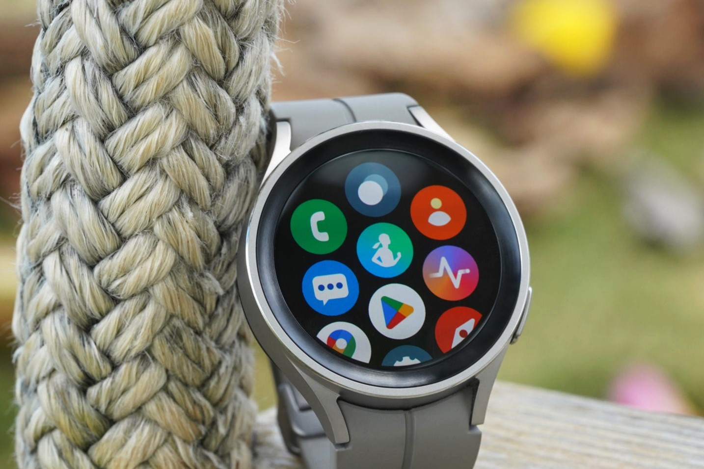 mastering-your-smartwatch-a-comprehensive-user-guide