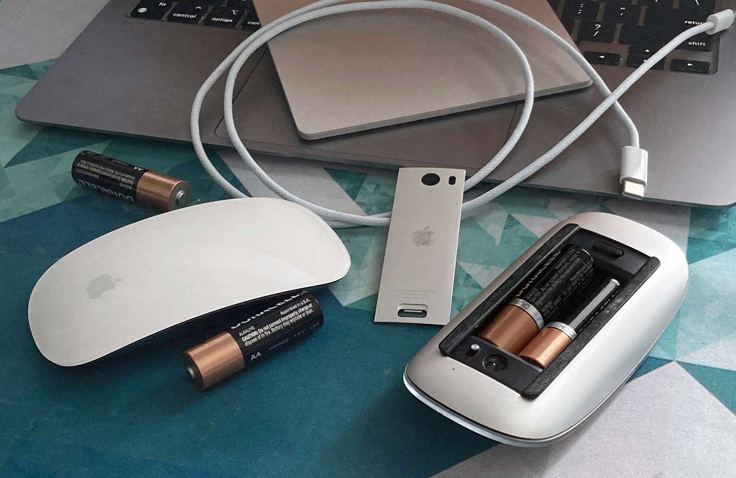 Mouse Power: Changing The Battery On Apple Mouse