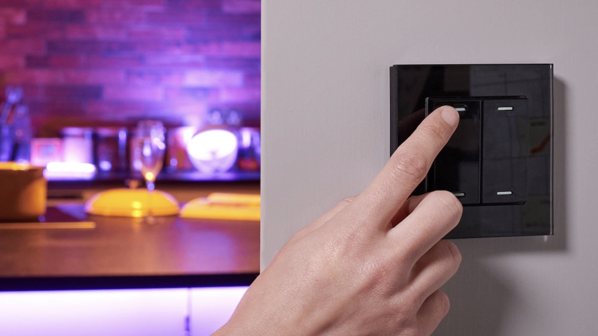 Philips Hue: What Does A Normal On-Off Switch Do To Light