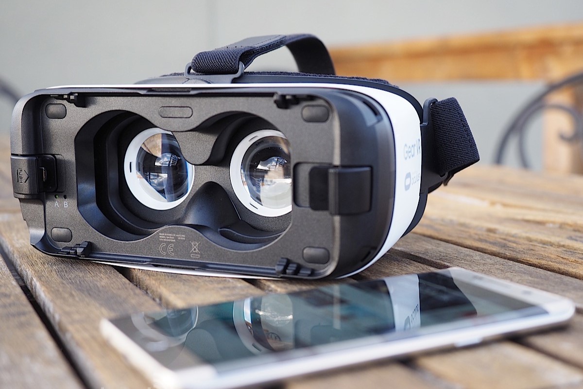 Phone Compatibility: Identifying Phones Compatible With Samsung VR