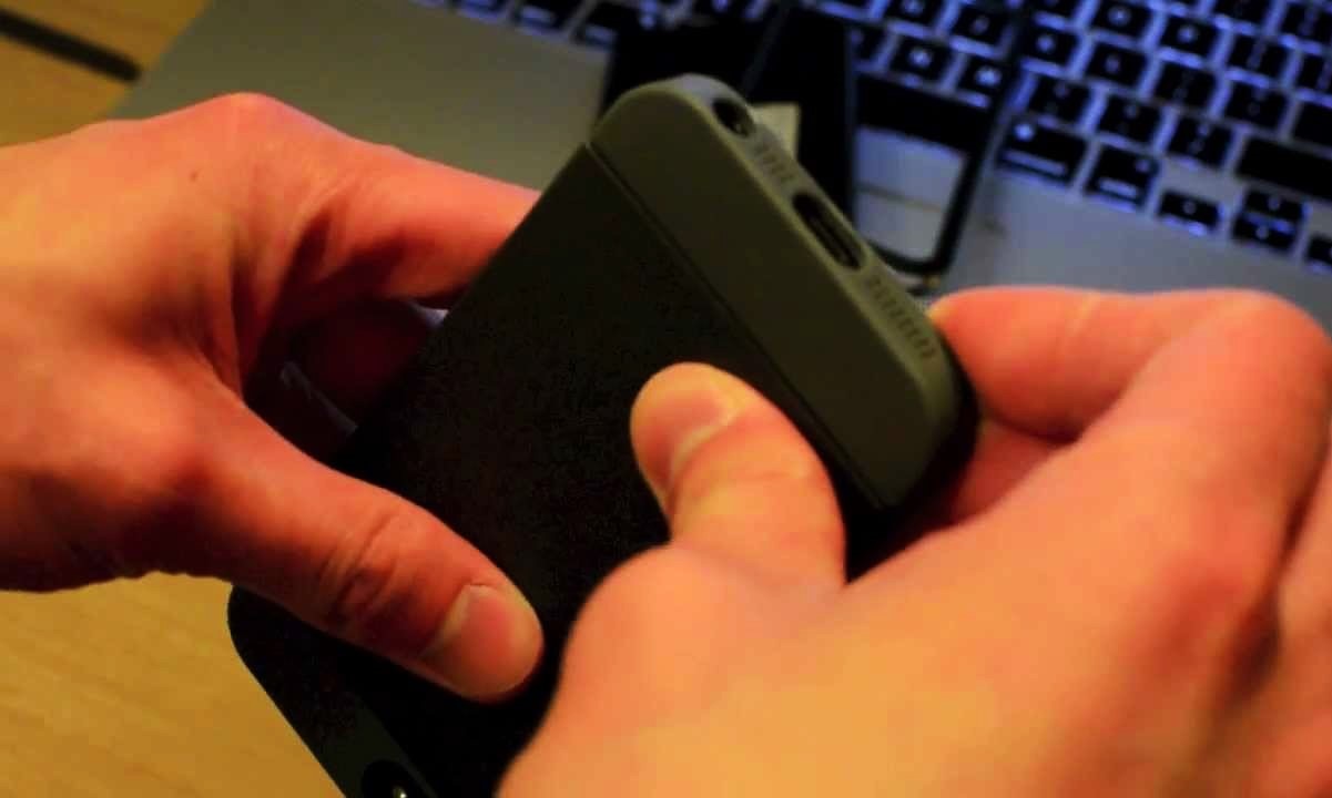 Safely Removing A Stuck Phone Case