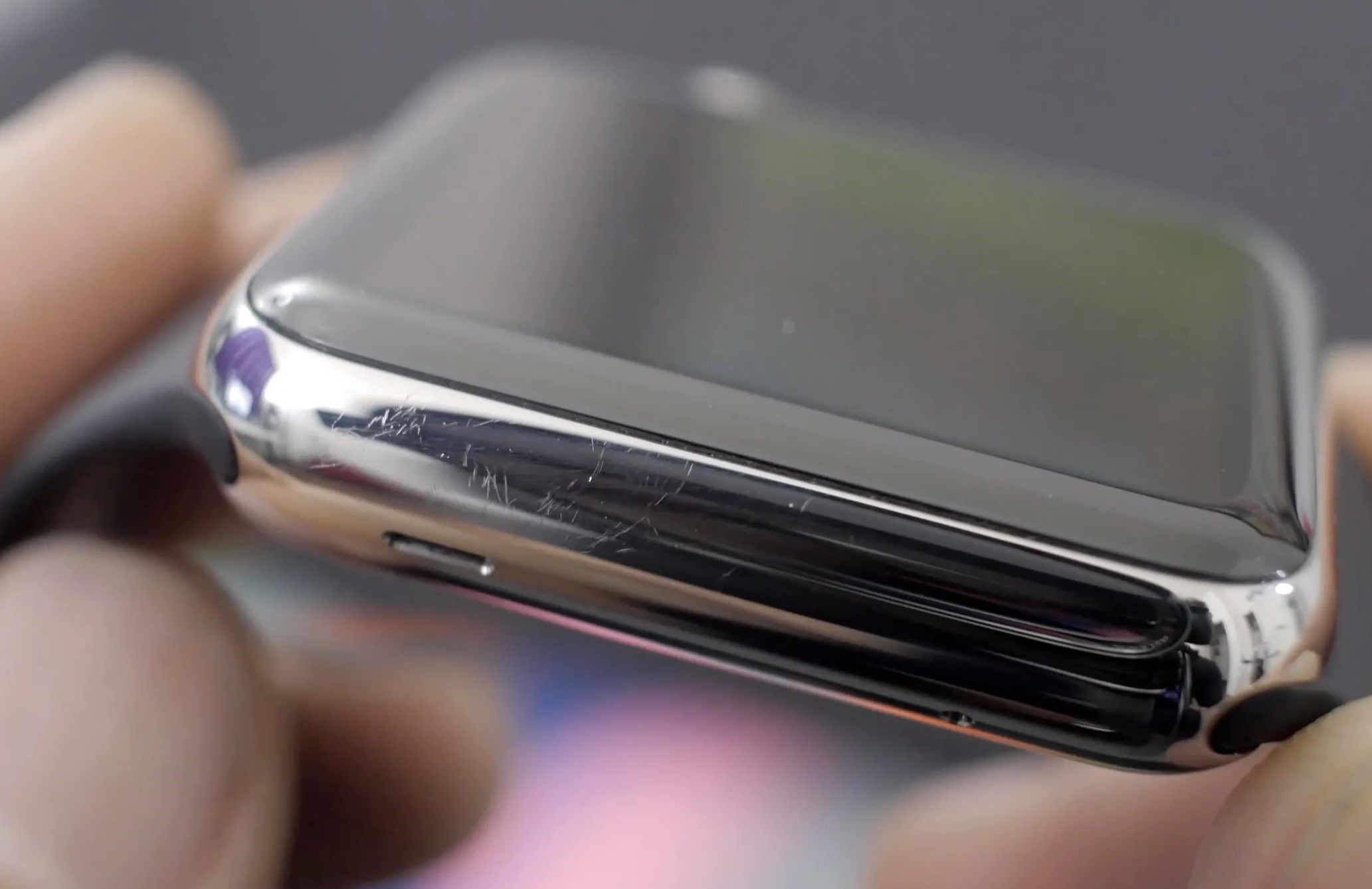 Scratch-Free Shine: Removing Scratches From Your Smartwatch