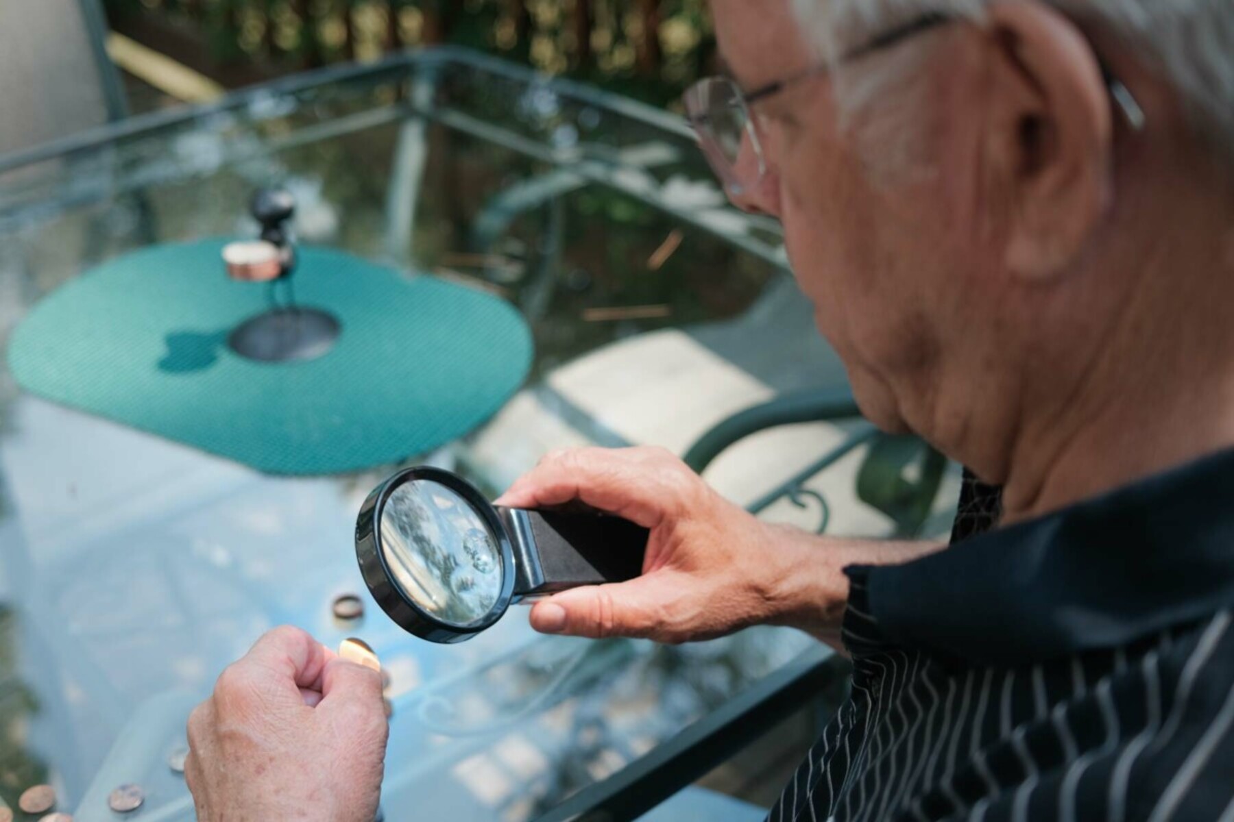 Selecting Magnifiers For Reading Glasses: A Comprehensive Guide