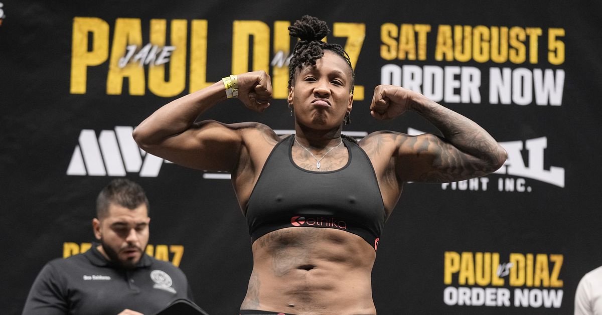 Shadasia Green Aims To Make Boxing History By Defeating Franchón Crews-Dezurn