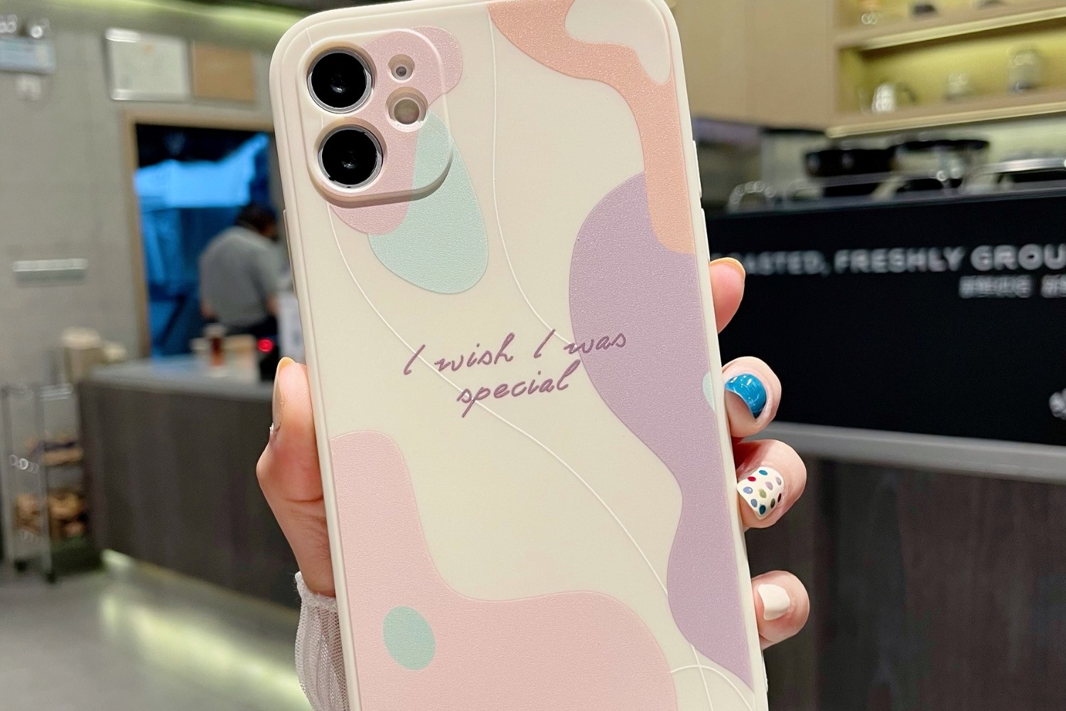 Showcasing Your Journey With A Special Phone Case