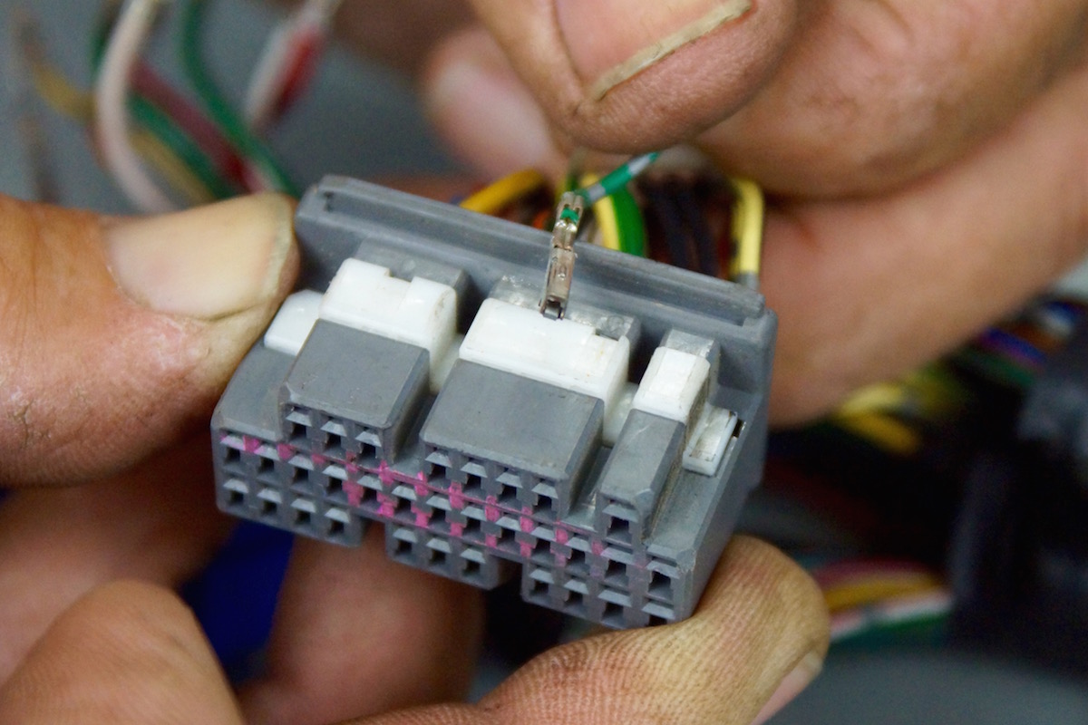 step-by-step-guide-on-removing-wires-from-a-connector