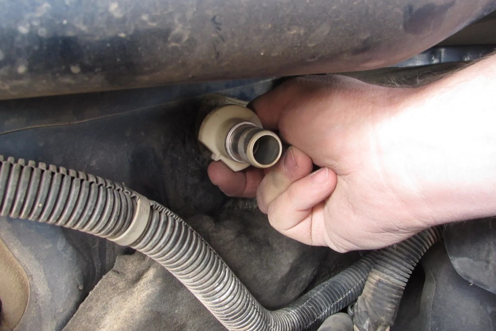 Step-by-Step Guide On Taking Off A Heater Hose Connector