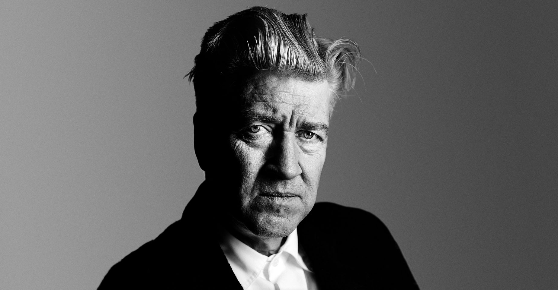 Twin Peaks Director David Lynch’s Wife Files For Divorce