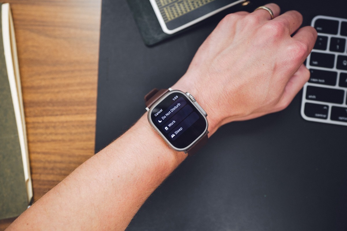 Uninterrupted Time: Exploring Do Not Disturb Mode On Smartwatches