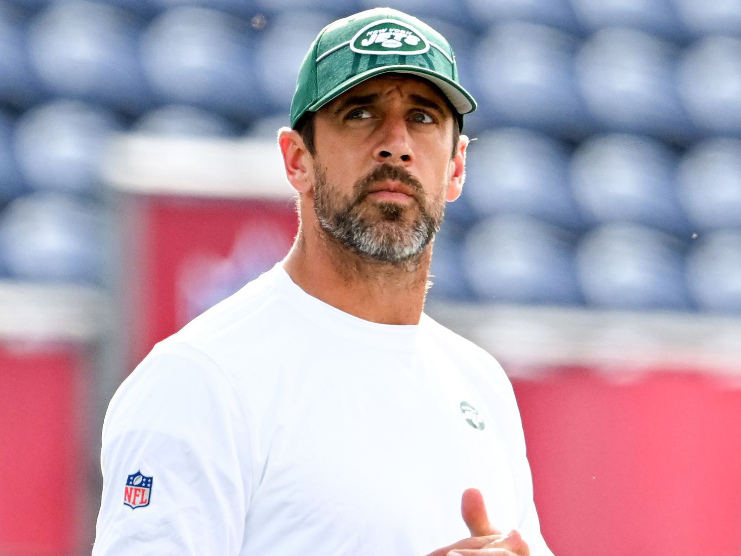 Aaron Rodgers Voted Jets’ Most Inspirational Player Despite Limited Playing Time