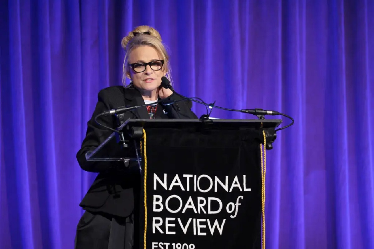 Amy Sedaris’ Memorable Moment At National Board Of Review Awards Gala