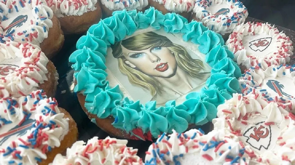 Buffalo Bills Introduces Taylor Swift-Themed Food For Chiefs Game