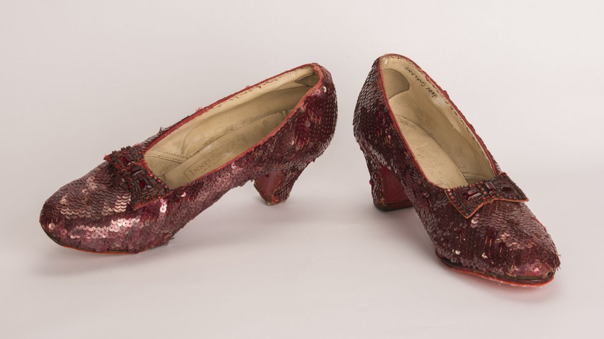 Confession: Mobster Admits To Stealing ‘Wizard Of Oz’ Ruby Red Slippers
