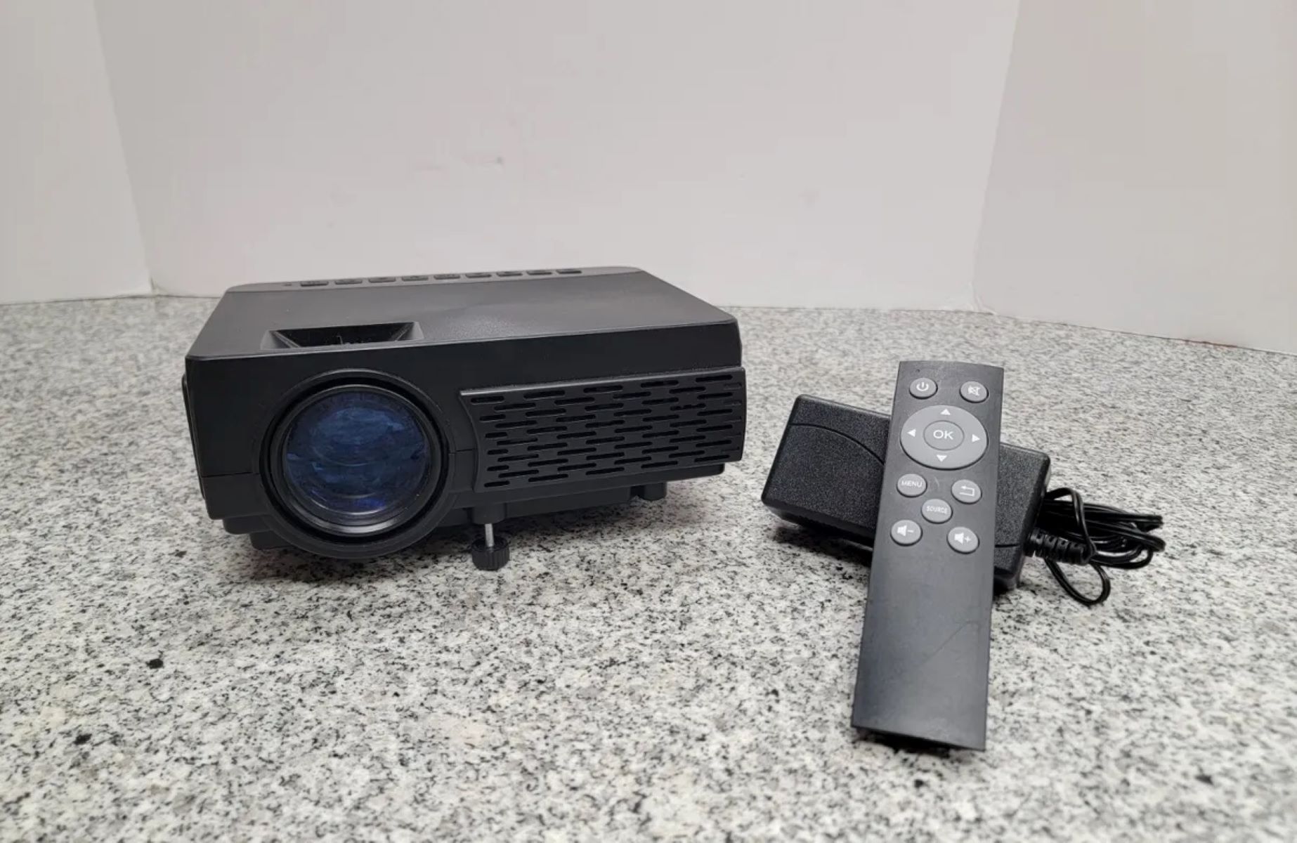 Memorex Home Theater Projector Portable in the Projectors department at
