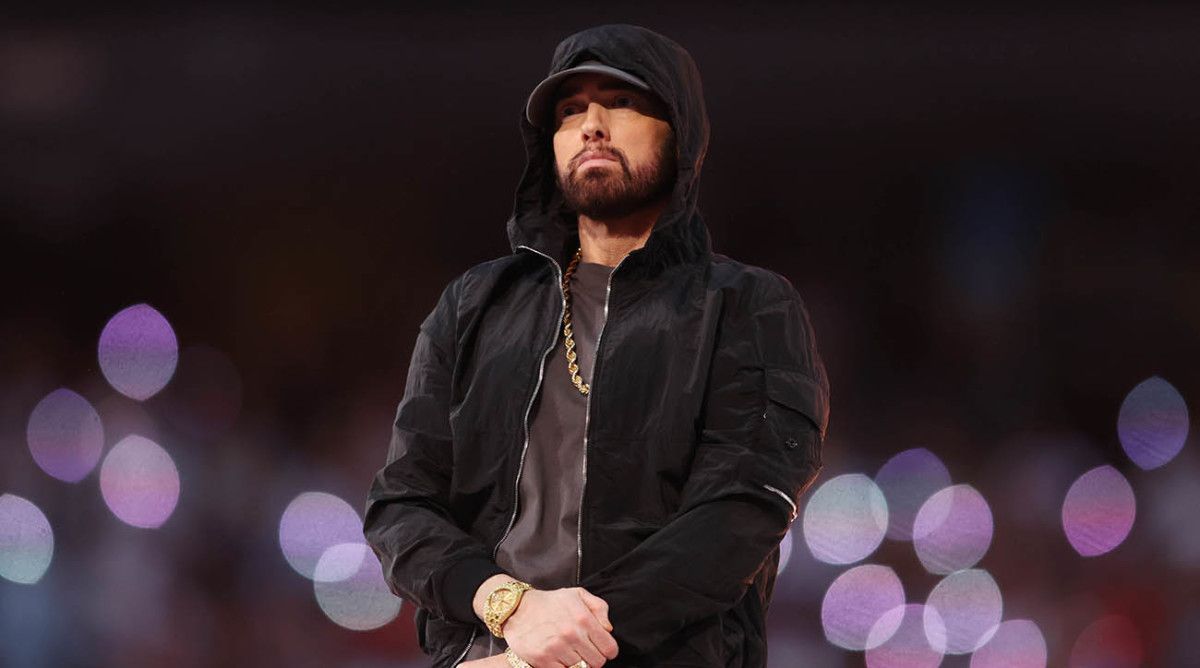 Eminem Urges Matt Stafford To Let Detroit Beat L.A. In Playoff Game