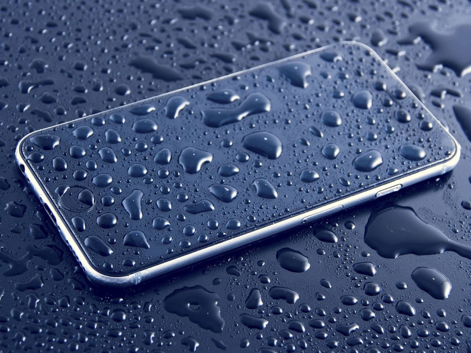 Enhancing Waterproofing Without A Case: Phone Hacks