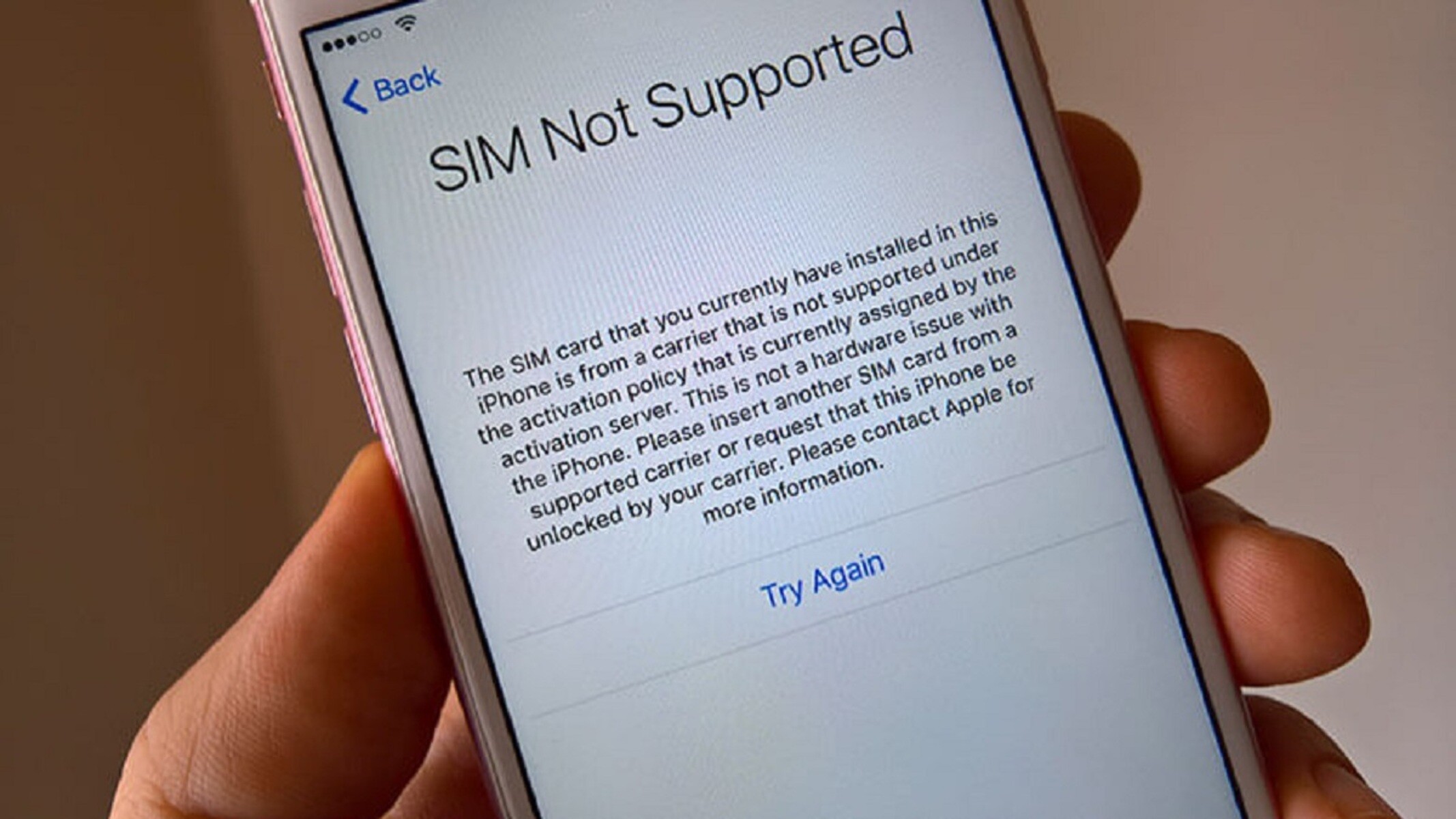 Investigating IPhone Issues: Why Is It Not Reading The SIM Card?