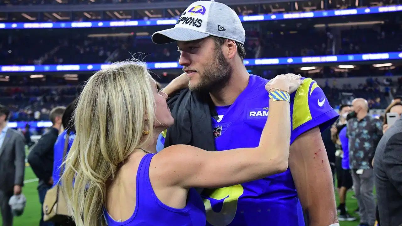 Matthew Stafford’s Wife Kelly Claims Lions Fans Booed Their Children At Wild Card Game