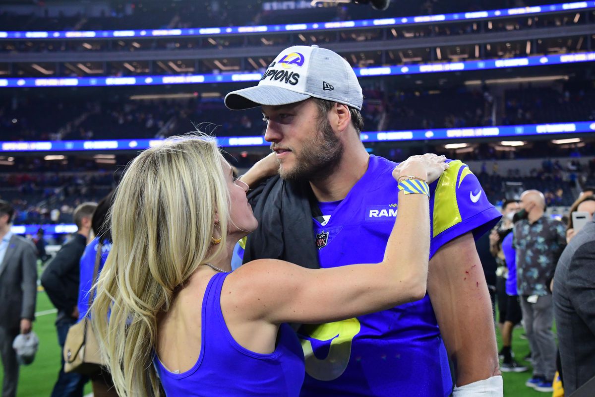 Matthew Stafford’s Wife Responds To Lions Fan Trying To Ban Jerseys