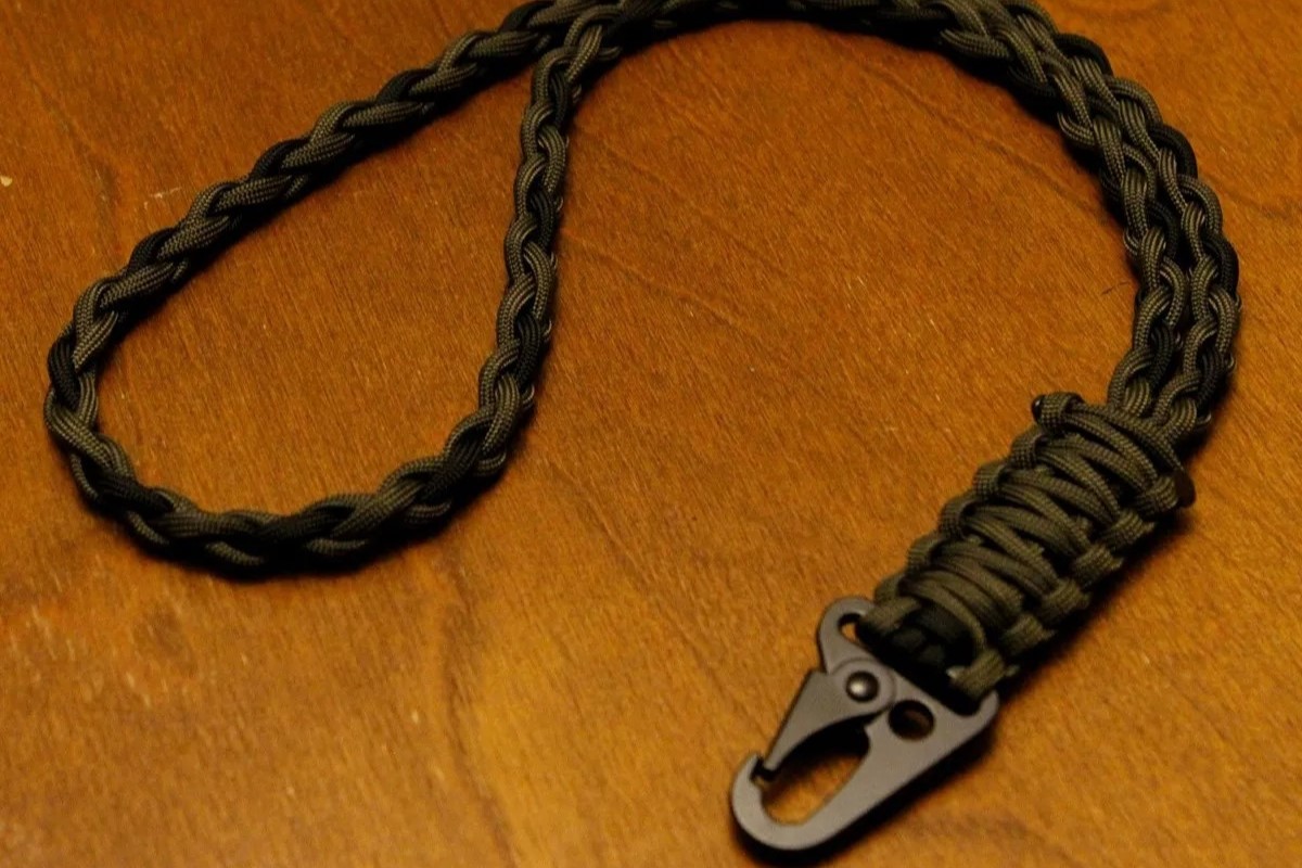 Paracord Craftsmanship: Crafting A Neck Lanyard With Paracord