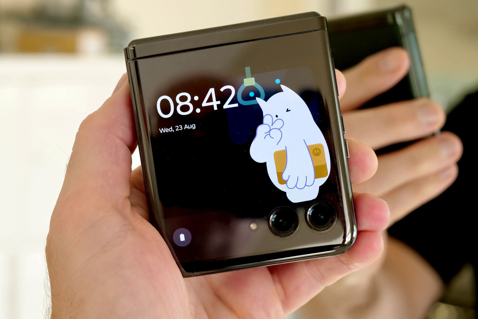 Personalizing Your Device: Adding Ringtones To Motorola Razr