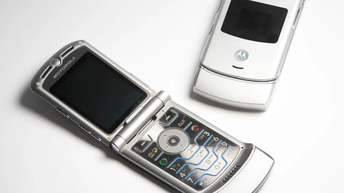 Picture Transfer Guide: Retrieving Pictures From Motorola Razr