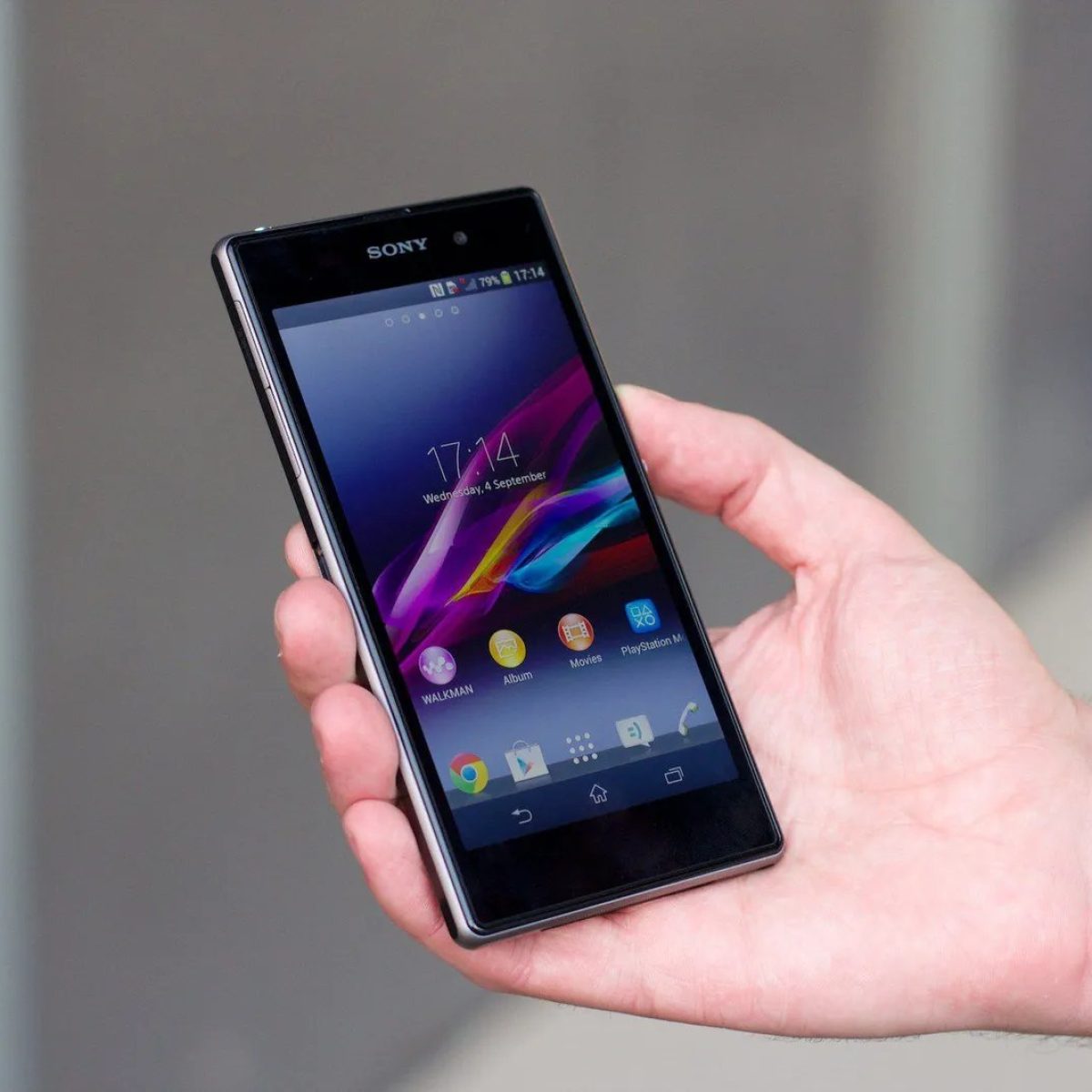 Power Button Issues? How To Turn On Xperia Z3 Without It