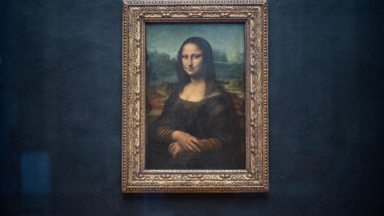 Protesters Throw Soup at Mona Lisa in The Louvre CitizenSide