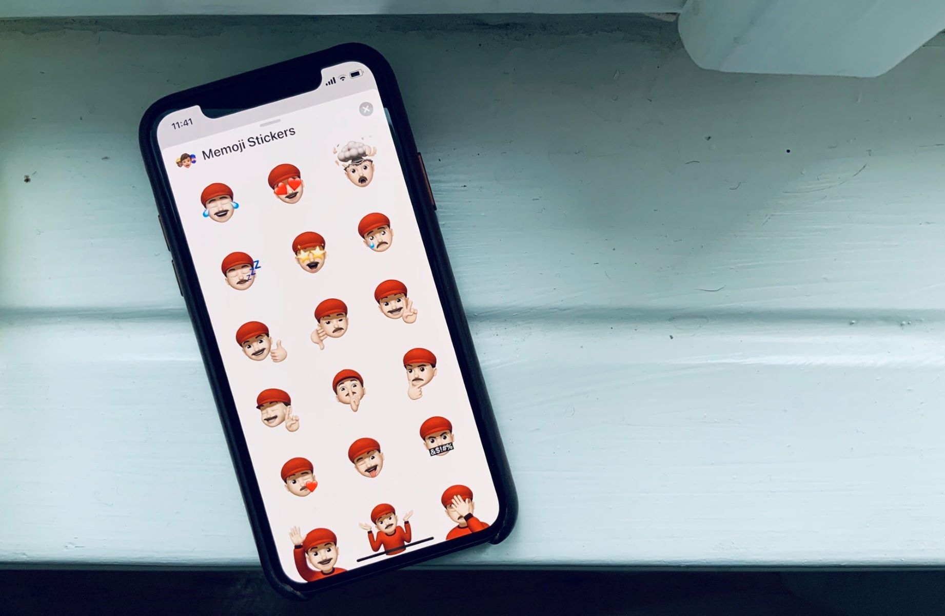 removing-memoji-stickers-from-the-iphone-keyboard-quick-guide