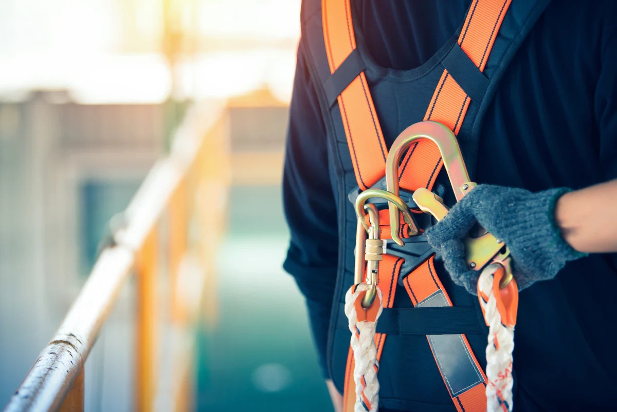 Safety Protocol: Precautions Before Using A Harness And Lanyard