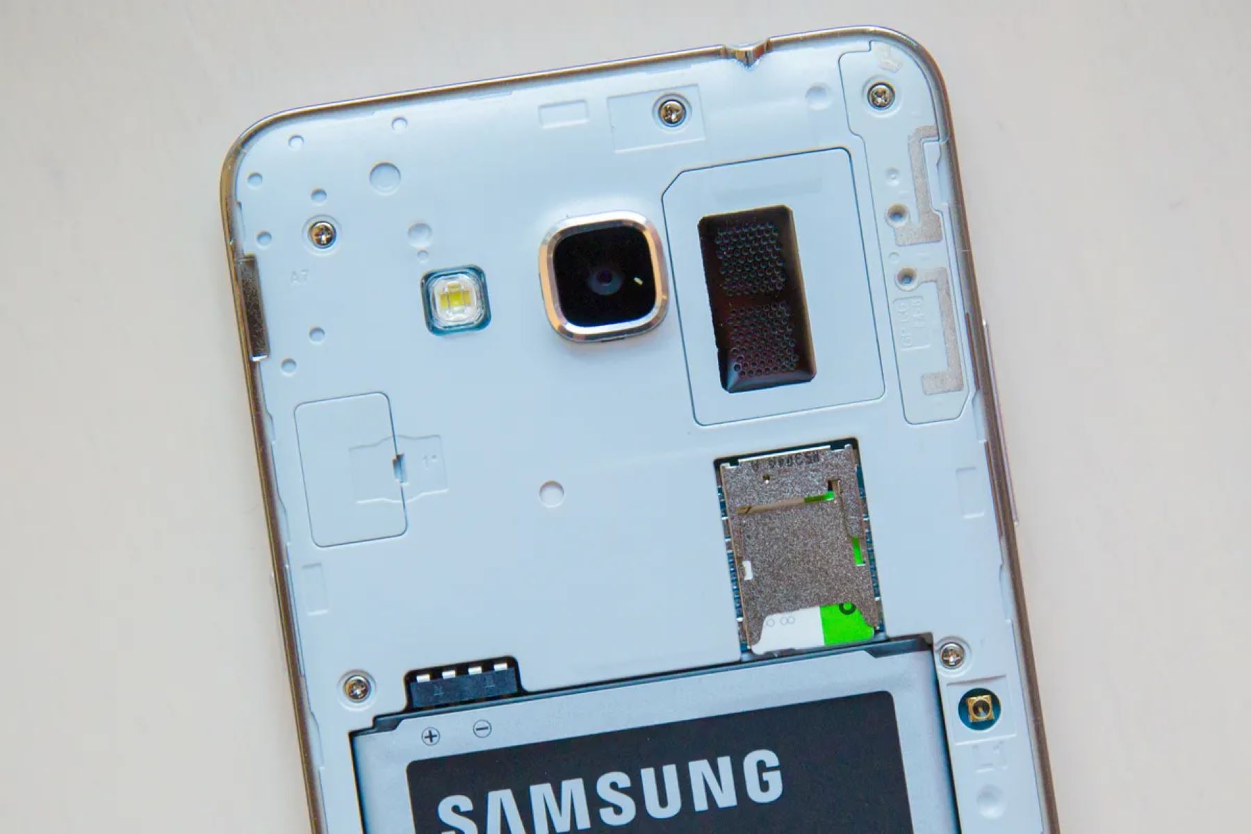 Samsung Grand Prime SIM Card Removal Guide