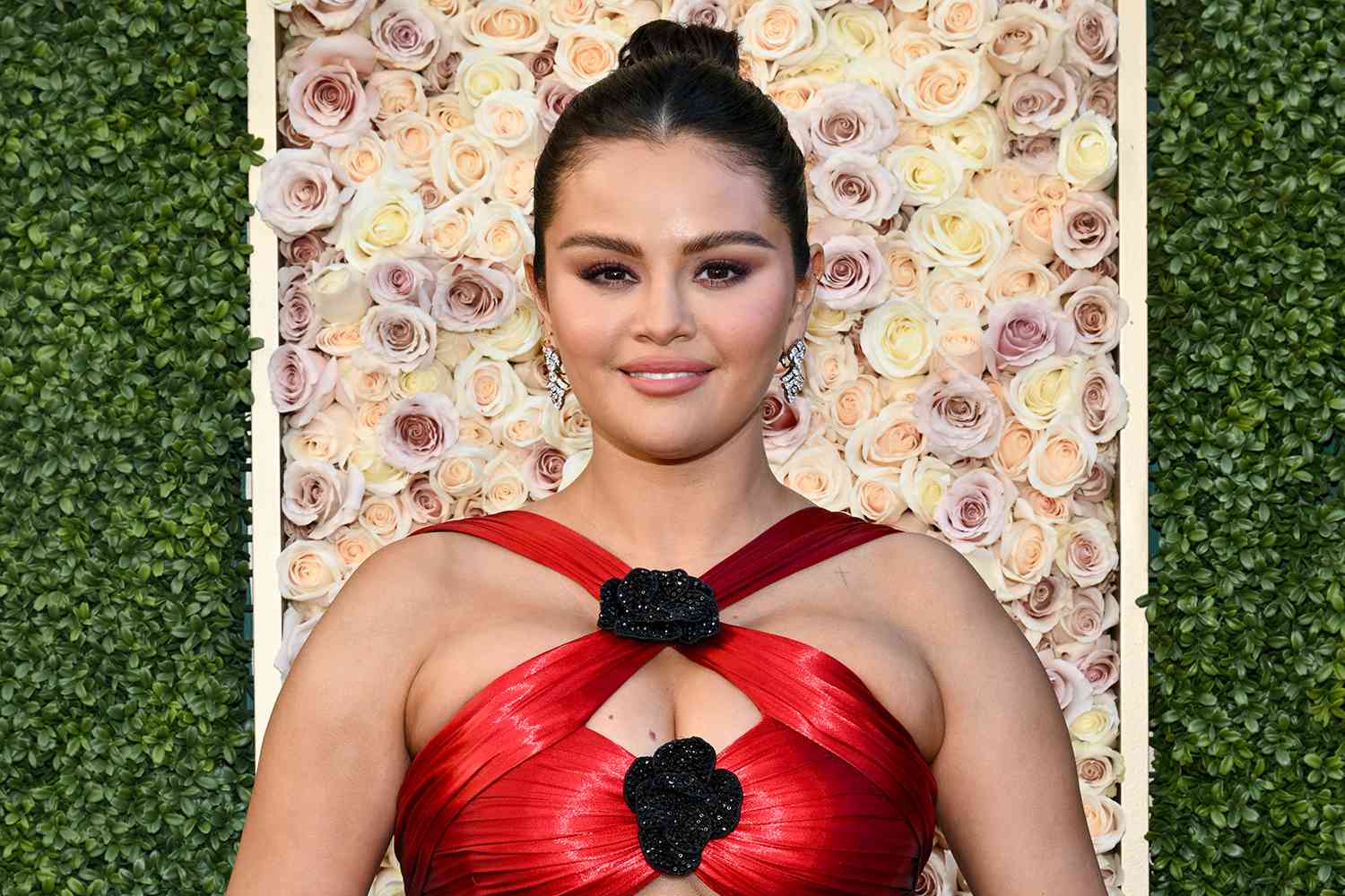 Selena Gomez Clears The Air About Golden Globes Drama