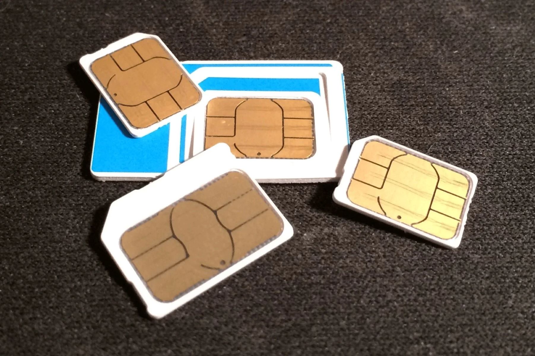 sim-card-disconnecting-reasons-and-solutions