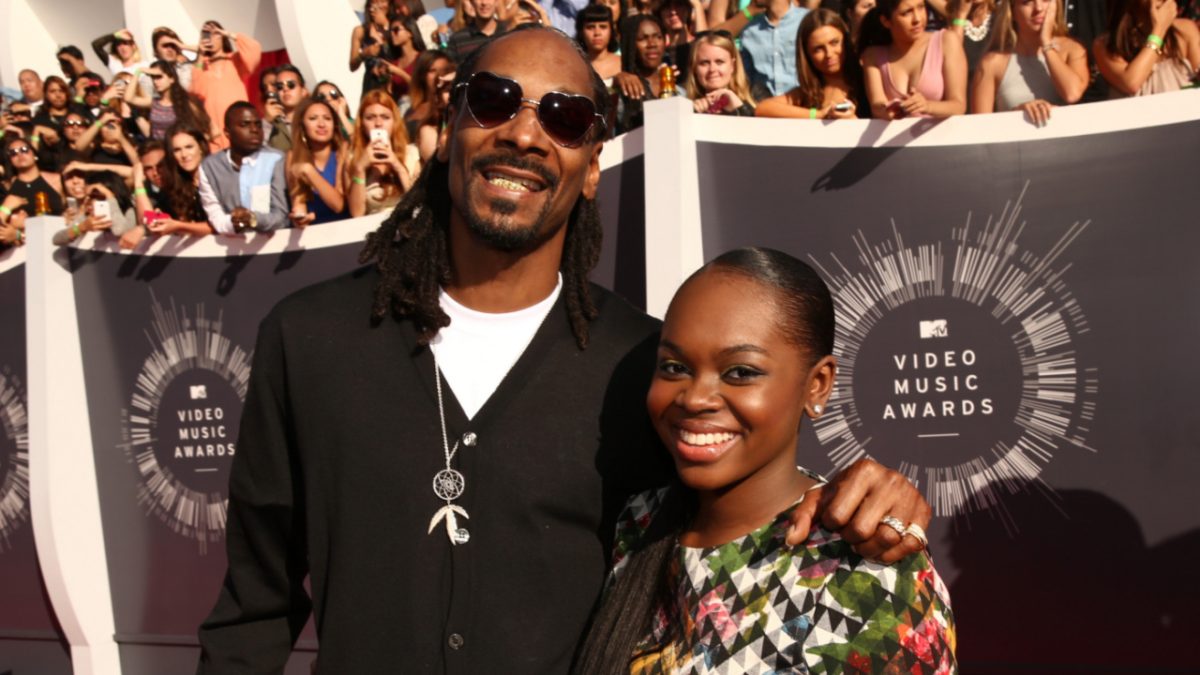Snoop Dogg’s Daughter Recovers From Stroke, Celebrates Charlie Wilson’s Birthday With Dad