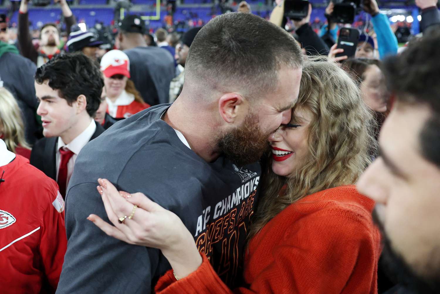 Taylor Swift Celebrates With Travis Kelce As Chiefs Secure Super Bowl Spot