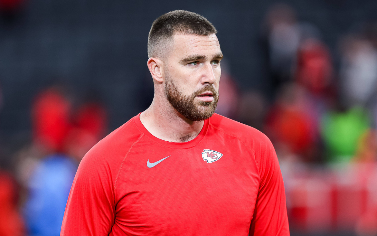 Travis Kelce Reacts To Damar Hamlin’s Fake Punt: “What Were They Thinking?”