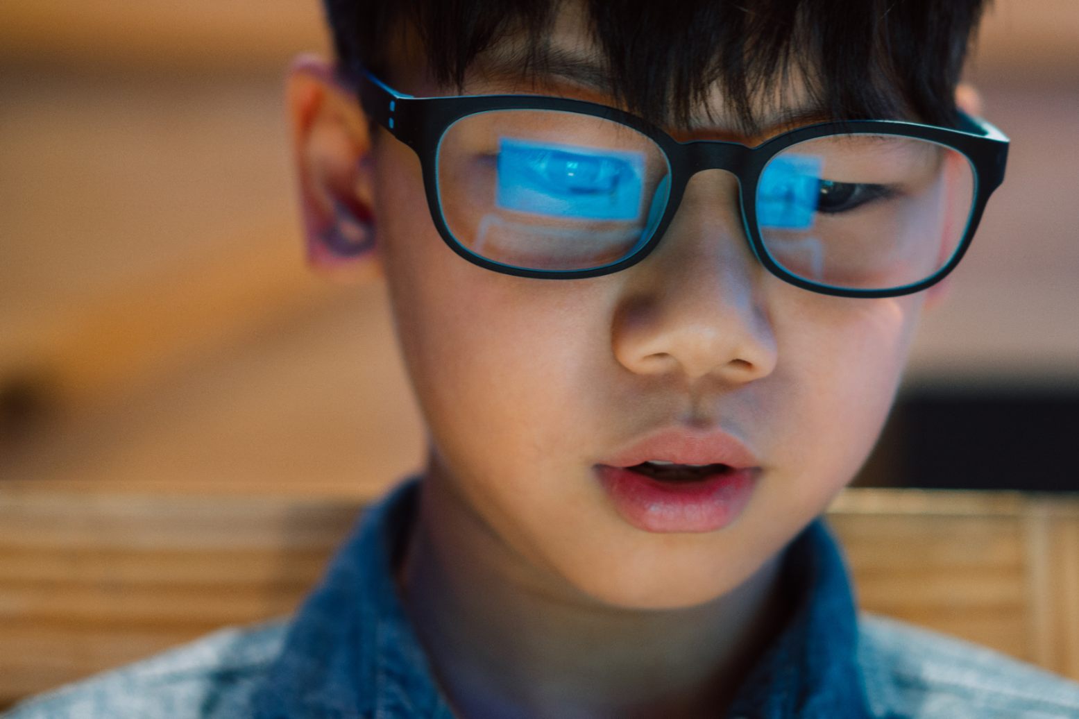 Understanding The Meaning Of Anti-Blue Light Glasses