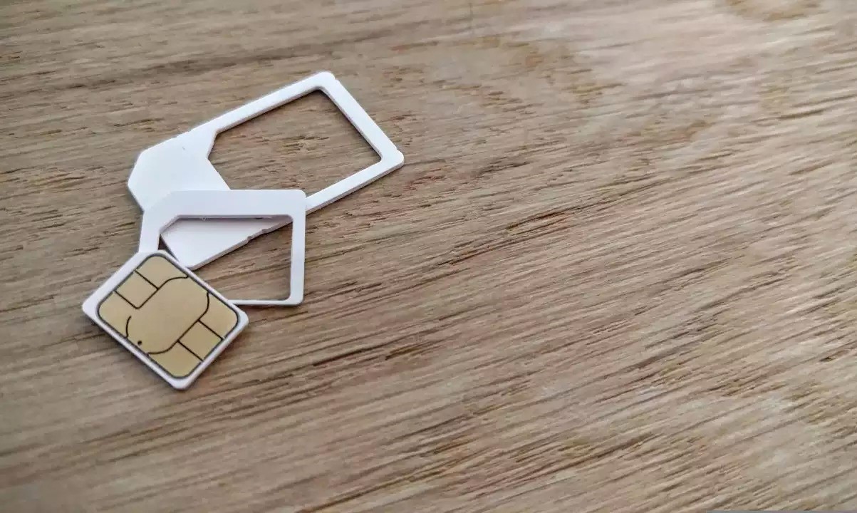 Understanding The SIM Card Type For IPhone XR