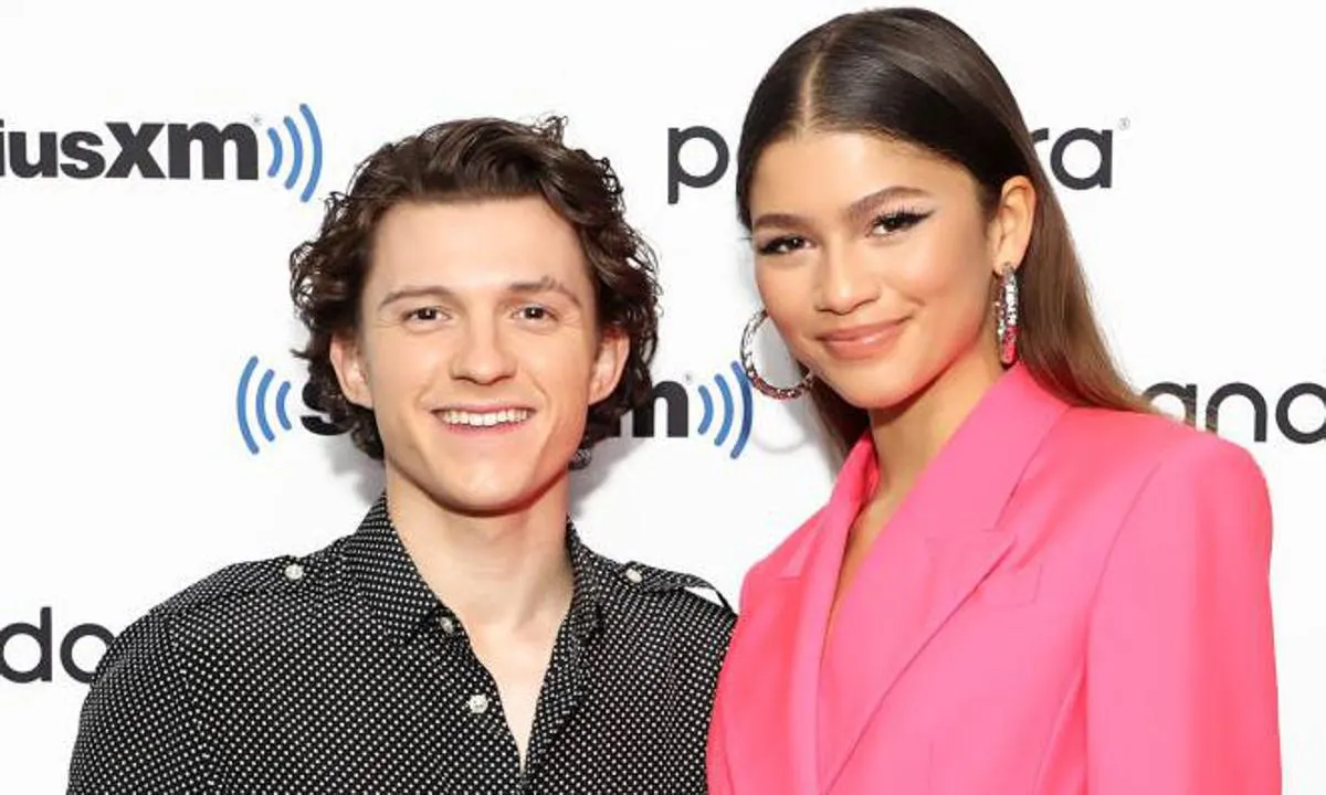 Zendaya And Tom Holland: The Truth Behind The Mass Unfollow And Breakup Buzz