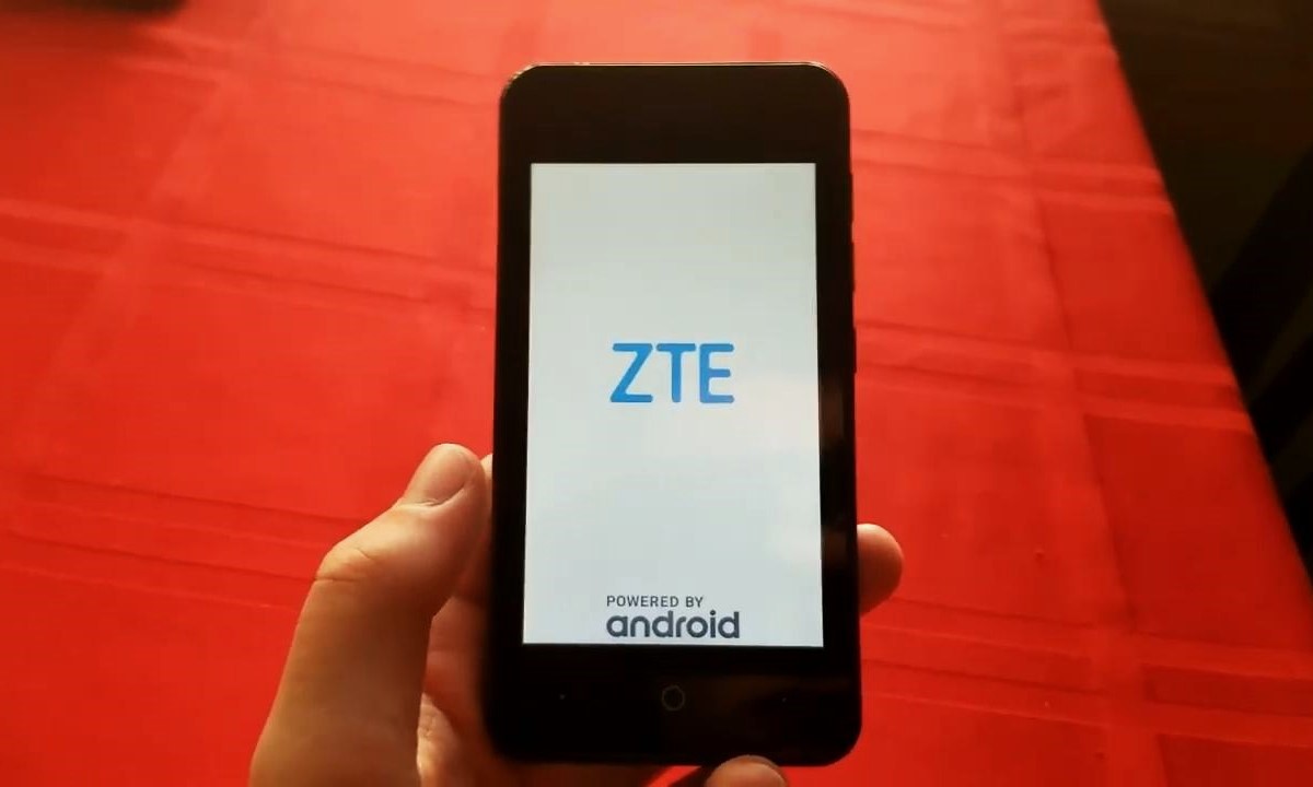 ZTE SIM Card Insertion: A Step-by-Step Guide