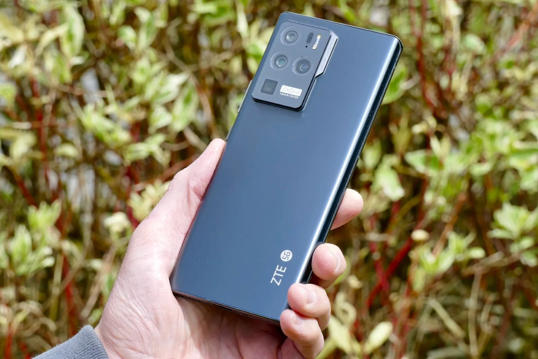 ZTE’s Water-Resistant Lineup: Discovering Waterproof Cell Phones