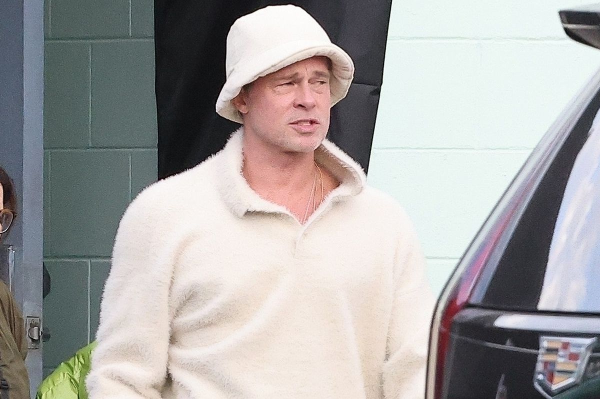 Brad Pitt’s Stylish Gen-Z Era Look With Bucket Hat And Crocs